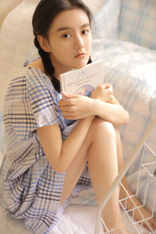 不扣钮的女孩 电影